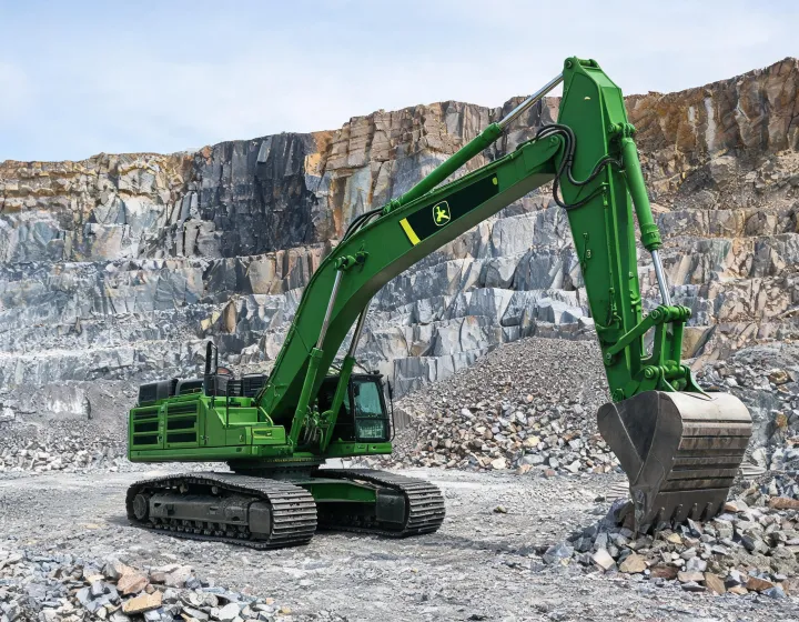 60-ton crawler excavator at quarry face